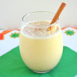 Holiday Drinks Homemade Eggnog