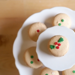 Festive Macarons