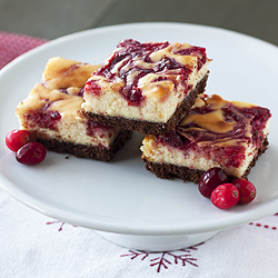 Cranberry Swirl Cheesecake Bars