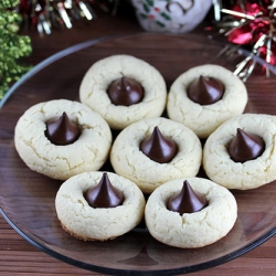 Simple Sugar Cookies with Kisses