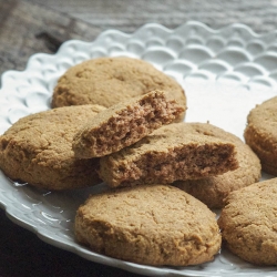 Spiced Lard Cookies