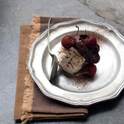 Hazelnut Meringue Dessert