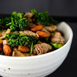 Beef, Broccolini & Almond Stir Fry