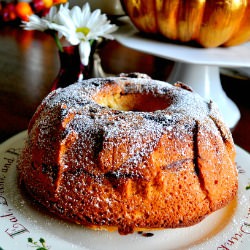 Low Fat Cinnamon Bundt Cake