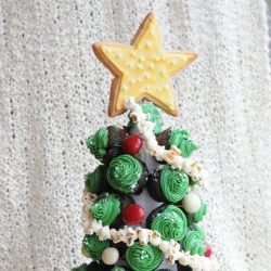 Cupcake Christmas Tree