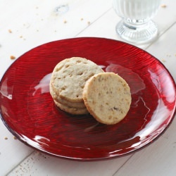 Cinnamon Pecan Toffee Cookies