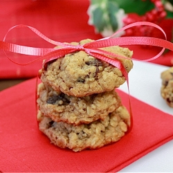 Oatmeal Raisin Cookies