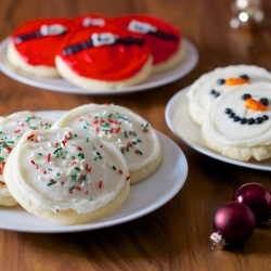 Soft Sugar Cookies with Frosting