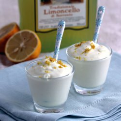 Low-Carb “Limoncello” Mousse