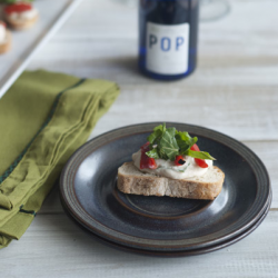 Garlic Ricotta and Arugula Crostini