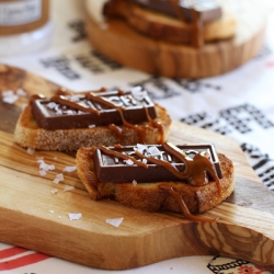 Crunch Bruschetta w/ Dulce de Leche