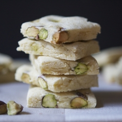 Pistachio Almond Thins