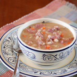 Ham and Navy Bean Soup