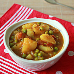 Potato Peas Curry