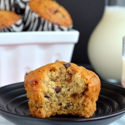 Loaded Butterfinger Banana Muffins