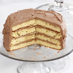 Nutella Buttercream Layer Cake