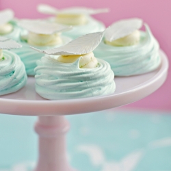 Pastel Meringue Nests