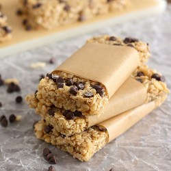 Chewy Chocolate Chip Granola Bars