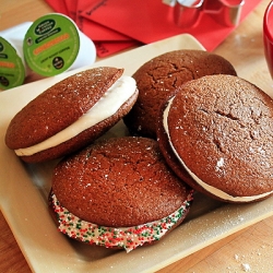 Gingerbread Whoopie Pies