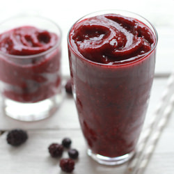 Winter Berry Smoothie