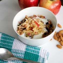 Apples and Almond Muesli