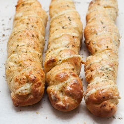 Hasselback Cheese Garlic Bread