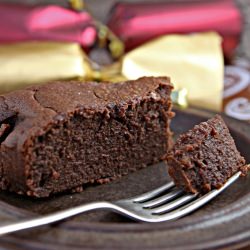 Chocolate Chestnut Fondant Cake