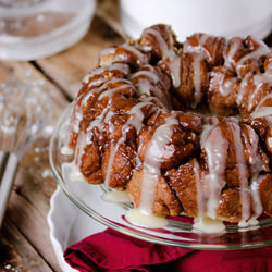 Gingerbread Monkey Bread