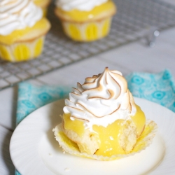 Lemon Meringue Cupcakes