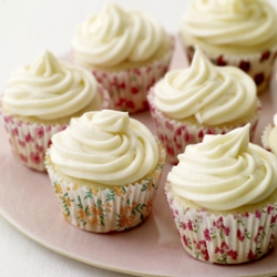 Gluten-Free White Cupcakes