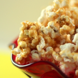 Old-Fashioned Caramel Corn