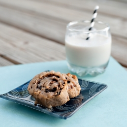 Grain Free Currant Cinnamon Rolls