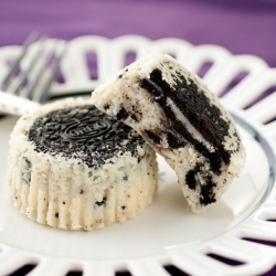 Oreo Cheesecake Cupcakes