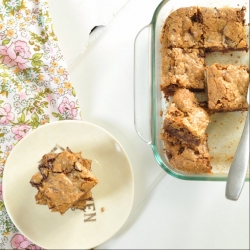 Toffee Chocolate Blondies