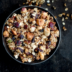 Popped Quinoa Granola