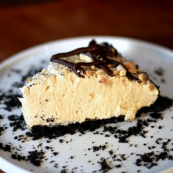 Chocolate Peanut Butter Mousse Pie