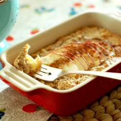 Cinnamon Apple Oatmeal Bake