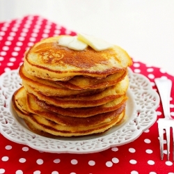 Fluffy Buttermilk Pancakes