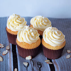 Almond Amaretto Cupcakes