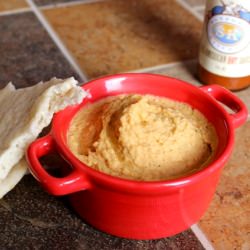 Hummus w/ Hot Sauce