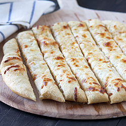 Cheesy Garlic Beer Breadsticks