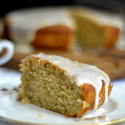 Vegan Lemon Poppy Seed Cake