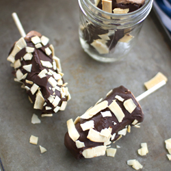 Lamington Ice Cream Pops