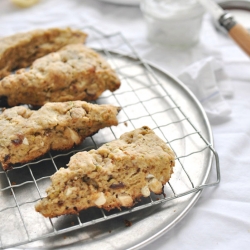 Pistachio Scones