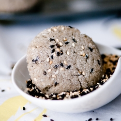 Black Sesame Cookies