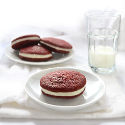 Red Velvet Whoopie Pies