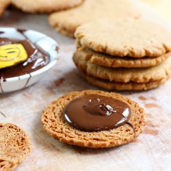 Peanut Butter Cookie Sandwiches