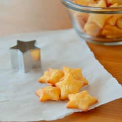 Cheddar Crackers