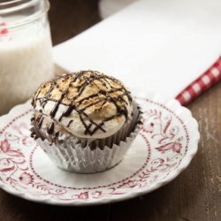 Truffle Stuffed Smore Cupcake