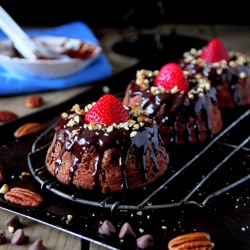 Mini Milk Chocolate Bundt Cakes